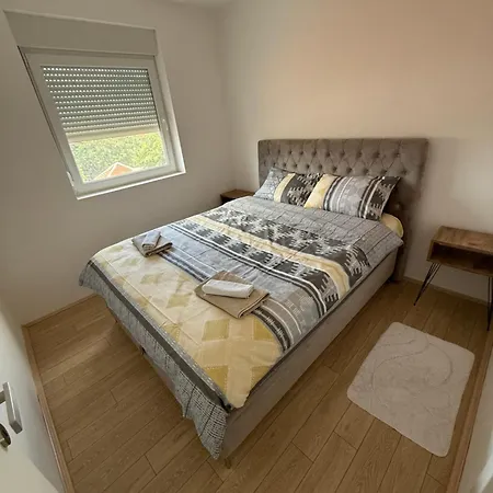 Brasic Apartman Zajecar Exterior photo