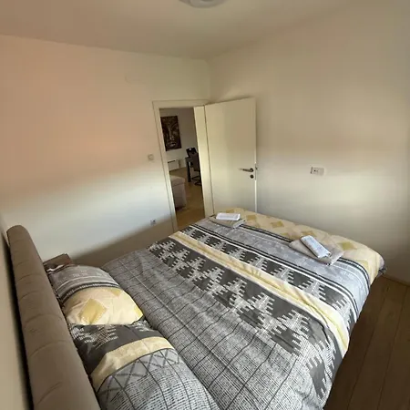 Brasic Apartman Zajecar Exterior photo
